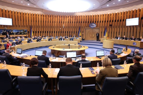 Започета 23. хитна сједница Дома народа Парламентарне скупштине БиХ